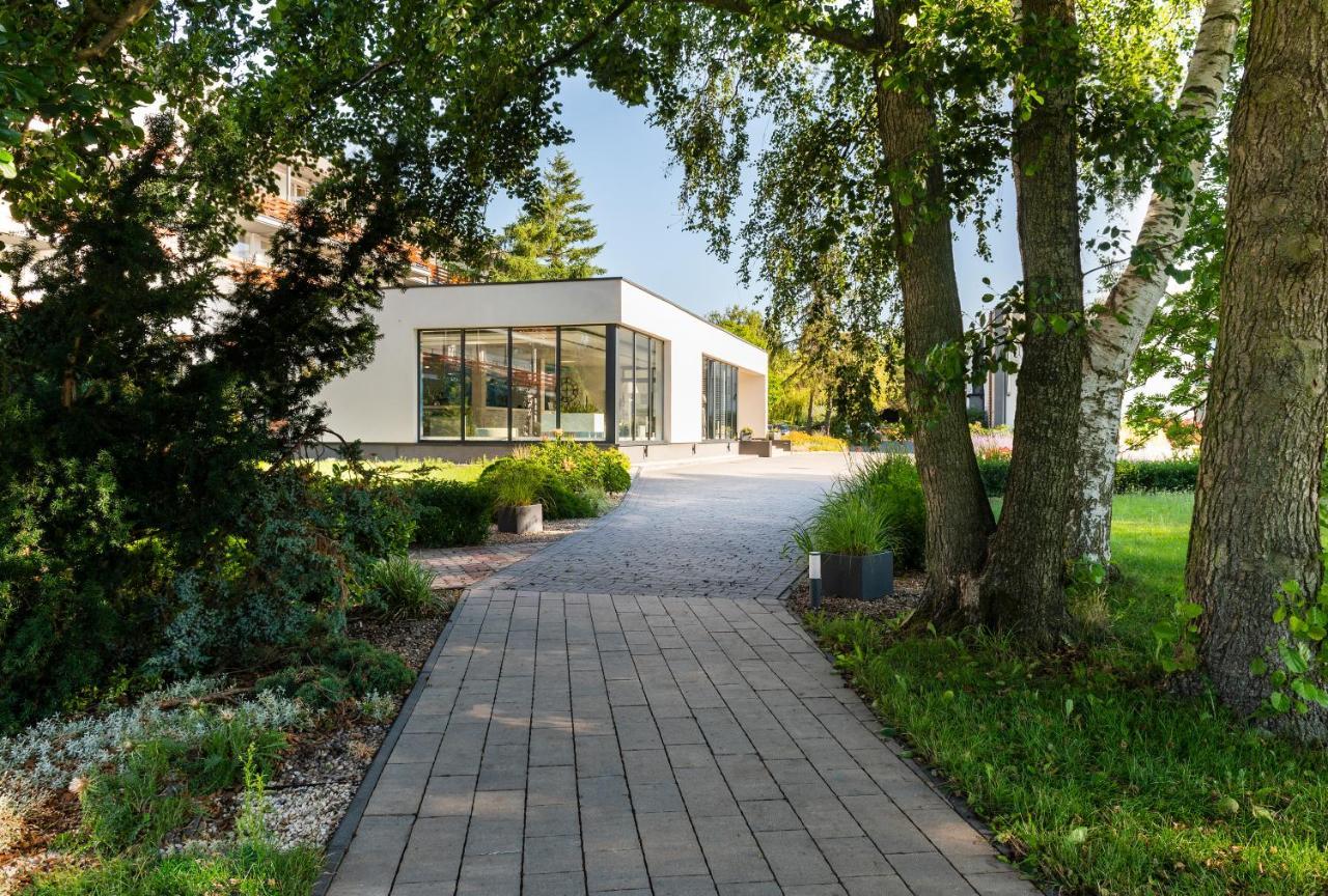 Osrodek Wypoczynkowo-Rehabilitacyjny "Bryza" Hotel Dźwirzyno Buitenkant foto